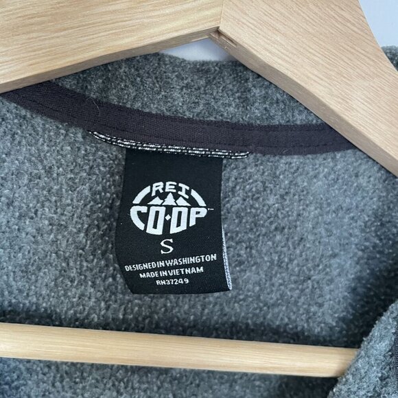 REI Co-op gray fleece 3/4 zip sweater warm comfortable women's size small - Picture 3 of 8